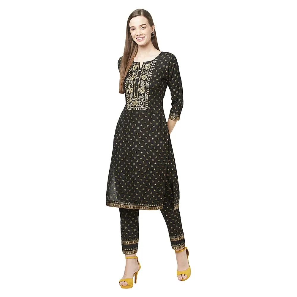 ERISHA Women's printed Rayon embroidered Kurta with pant Set